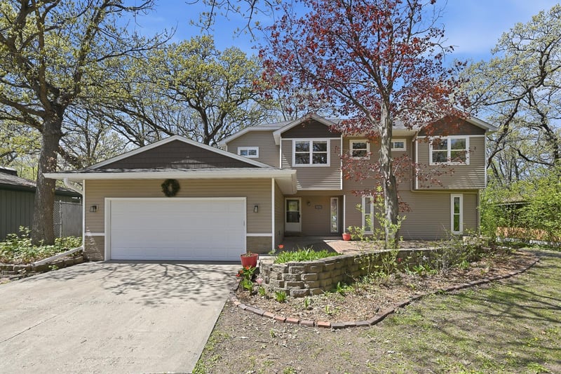 71 B St, Saint Paul, MN 55106