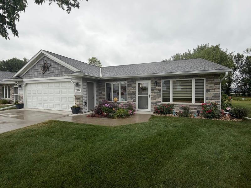 2344 Cherrywood Ln, Worthington, MN 56187