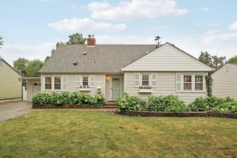 3982 Brunswick Ave S, Saint Louis Park, MN 55416