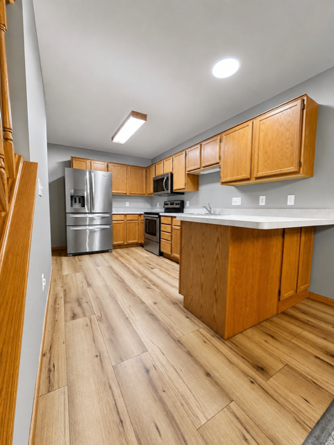 4884 Helena Ln N #2, Oakdale, MN 55128