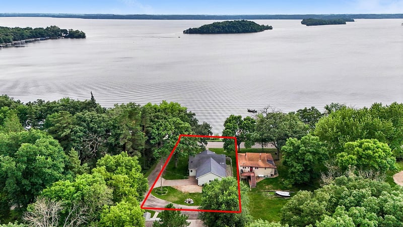 28471 Cliffwood Rd, Paynesville, MN 56362