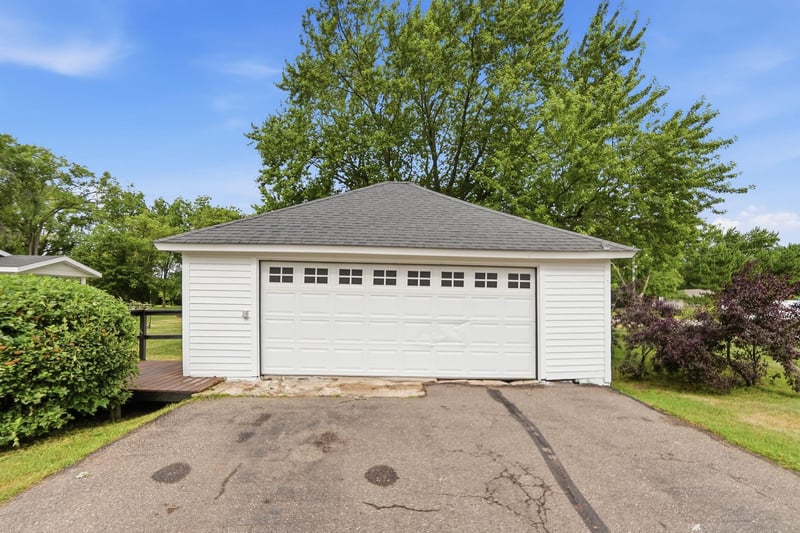 24489 County Road 7, Saint Augusta, MN 56301