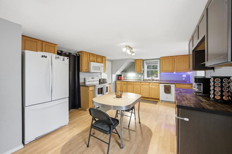 1502 2nd Ave N, Moorhead, MN 56560