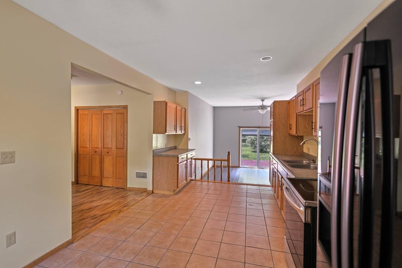 7044 Godfrey Lake Rd, Siren, WI 54872