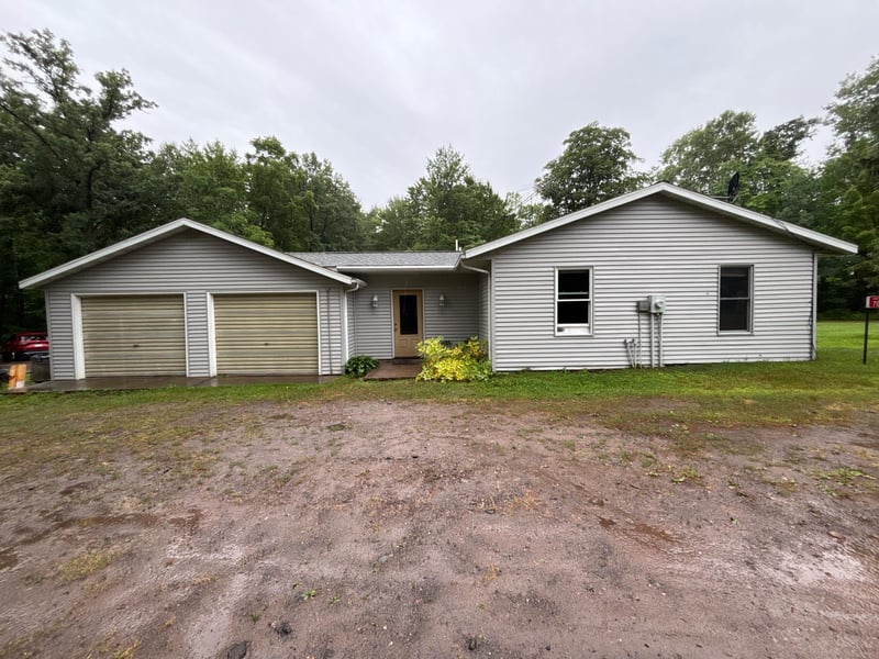 7044 Godfrey Lake Rd, Siren, WI 54872