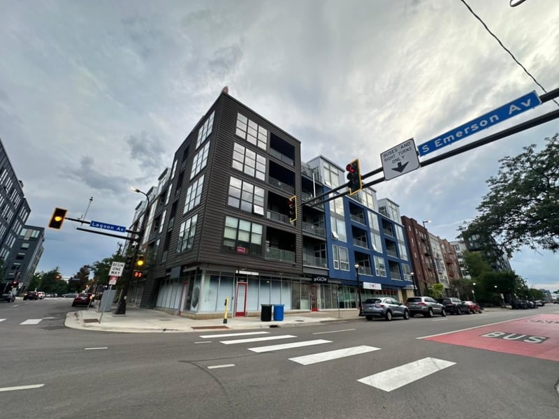 1211 Lagoon Ave #405, Minneapolis, MN 55408