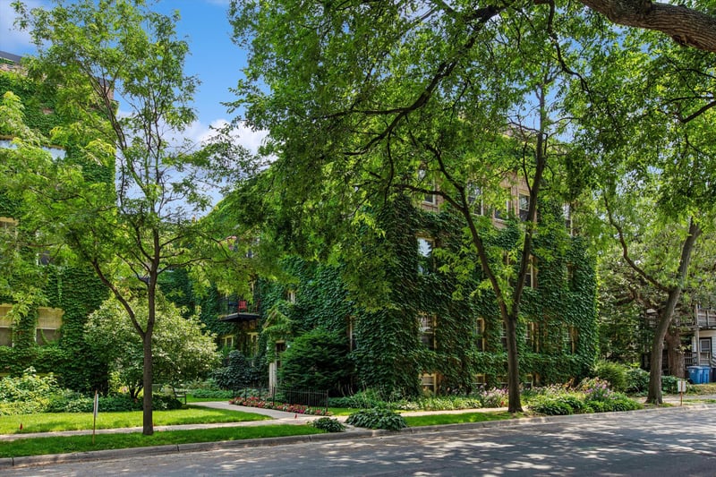 2521 Humboldt Ave S #309, Minneapolis, MN 55405