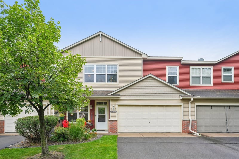 15588 Emerald Dr N #6, Hugo, MN 55038