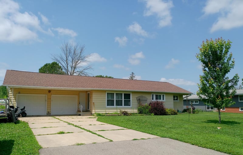 110 Robert St, Ostrander, MN 55961