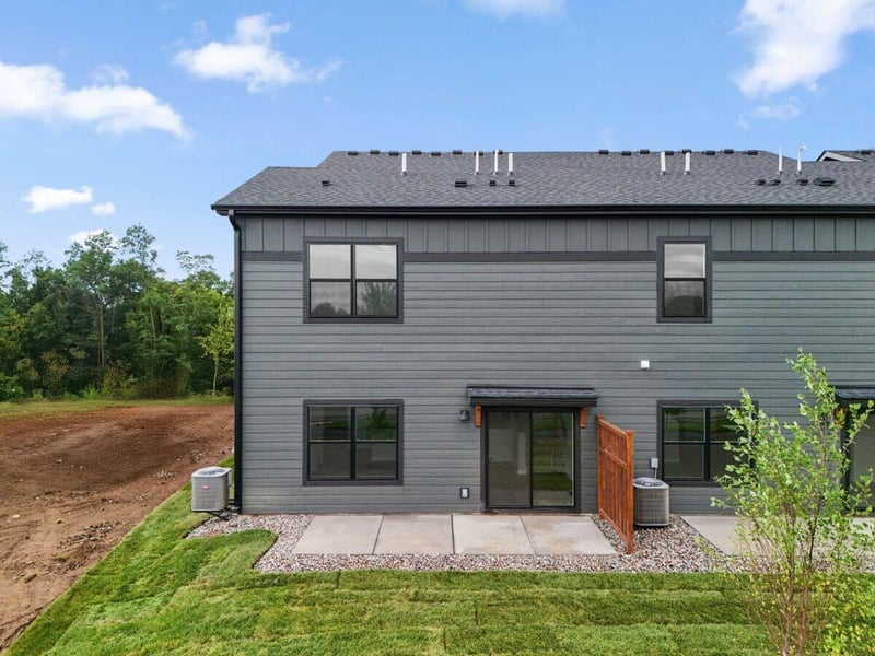 671 Tulare Ter, Newport, MN 55055
