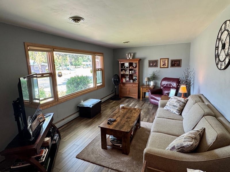 334 Oak St, Winona, MN 55987