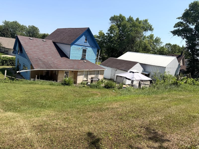 805 Railroad Ave, Sauk Centre, MN 56378
