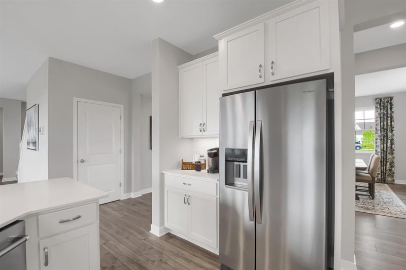 10523 Mcgregor Blvd, Woodbury, MN 55129