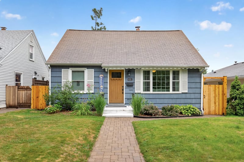 6331 Humboldt Ave S, Richfield, MN 55423