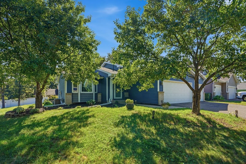 12481 Ilex St NW, Coon Rapids, MN 55448