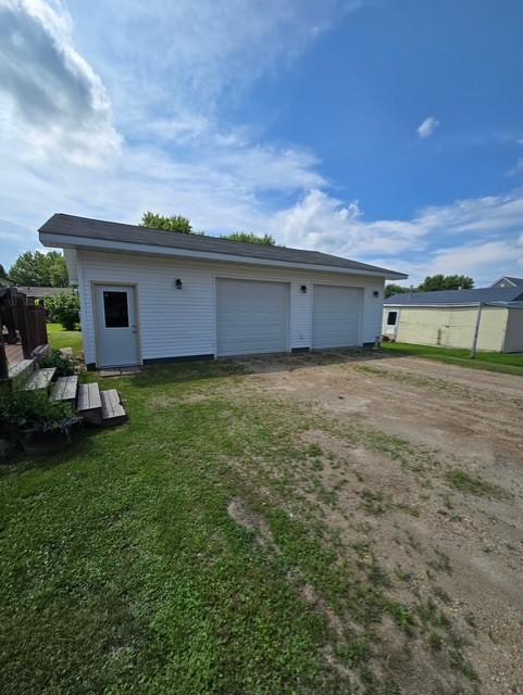 417 5th Ave SE, Baudette, MN 56623