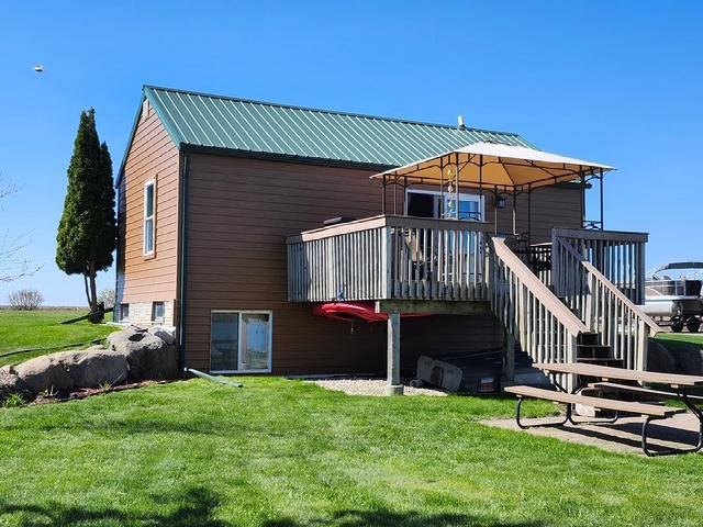 7982 147th Ave SE, Lake Lillian, MN 56253