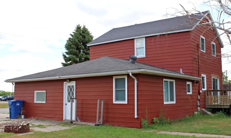 107 7th St SE, Dilworth, MN 56529