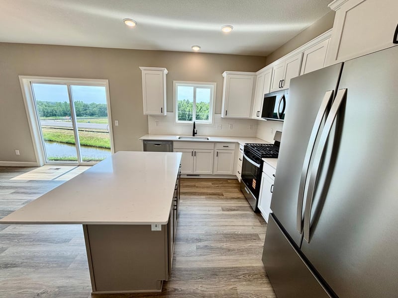 837 Walnut Grove Ln, Hanover, MN 55341