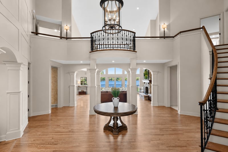 425 Oxford Rd, Orono, MN 55356