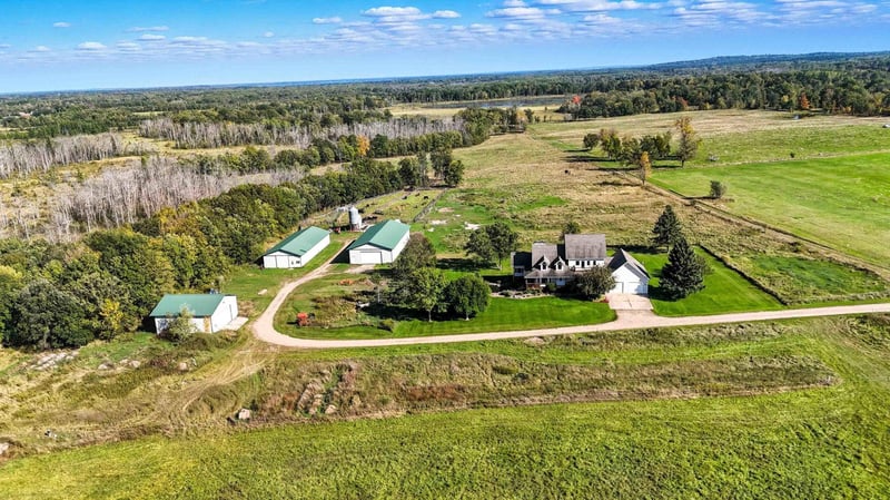 3194 Angelica Rd, Pequot Lakes, MN 56472
