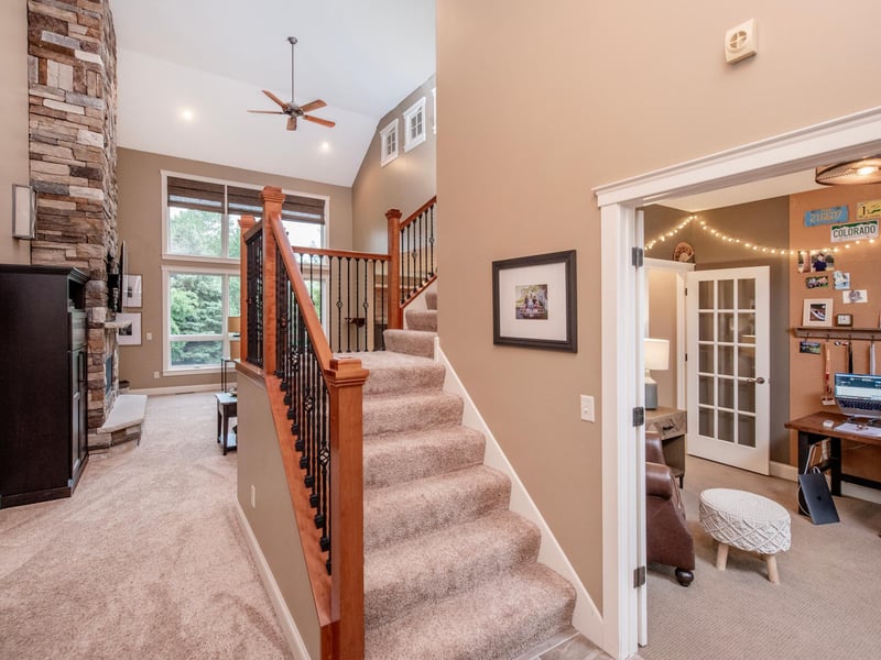 7090 Goodview Ave S, Cottage Grove, MN 55016