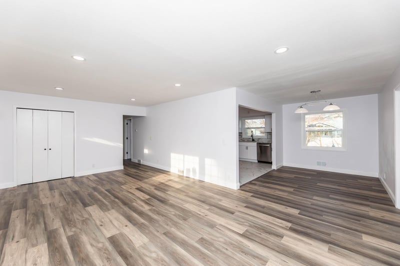 6412 Indiana Ave N, Brooklyn Center, MN 55429