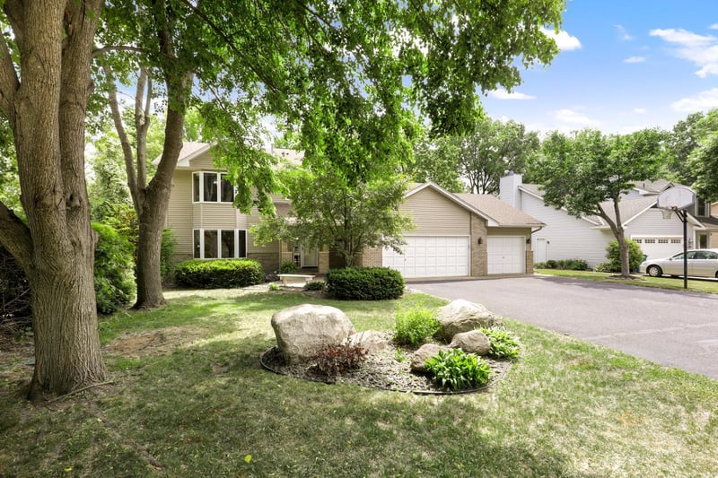 11076 191st Ave NW, Elk River, MN 55330