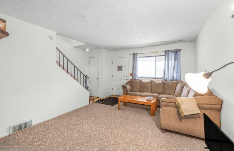 4663 Monroe St NE, Hilltop, MN 55421