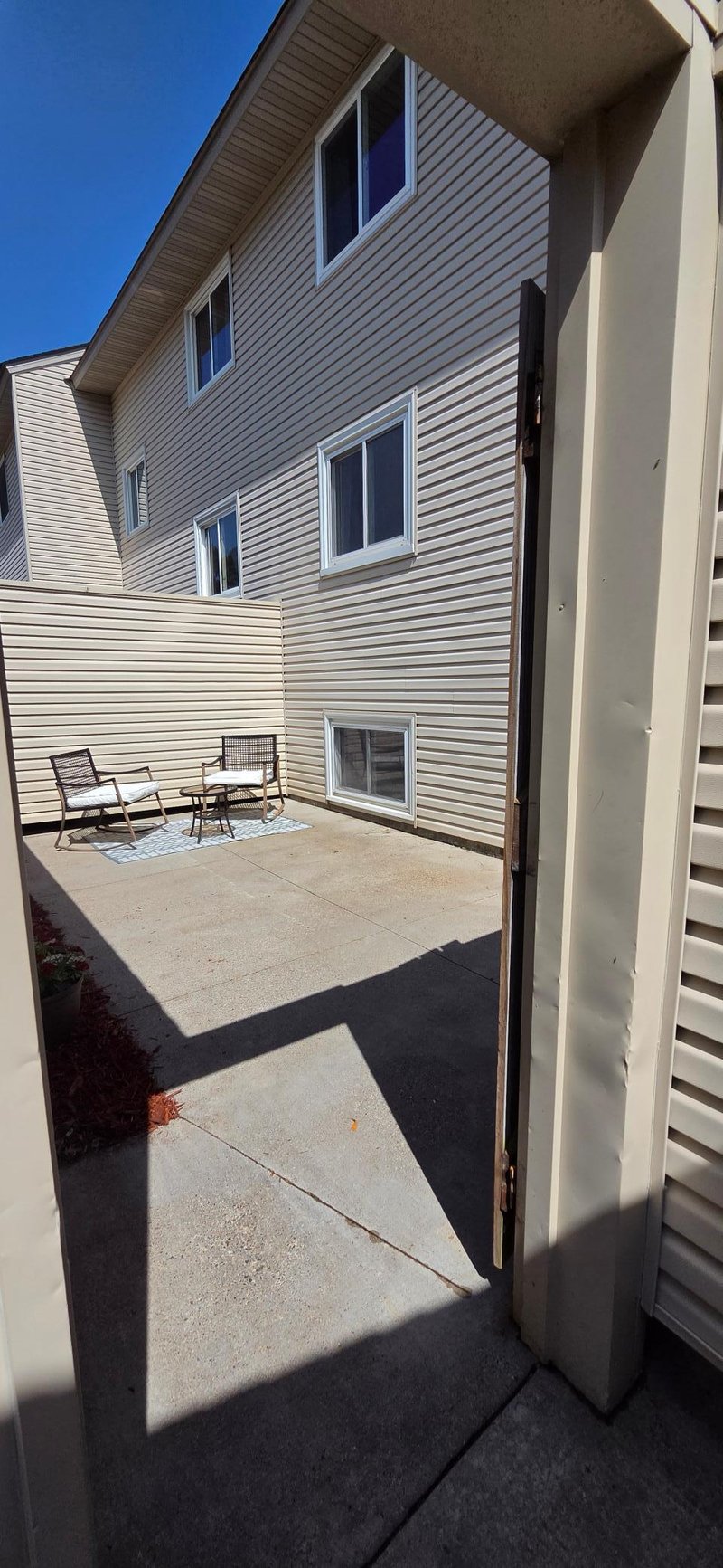12217 Drake St NW, Coon Rapids, MN 55448