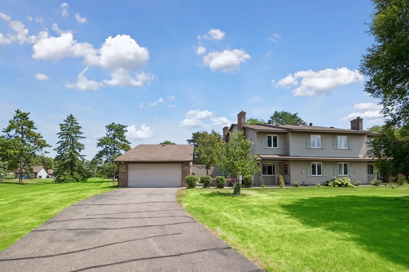 1748 Karis Way, Eagan, MN 55122