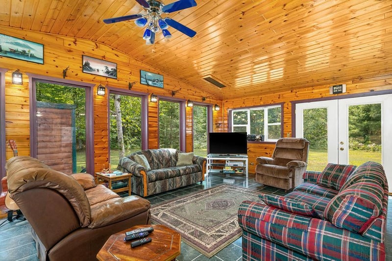 W6719 Carr Dr, Minong, WI 54859