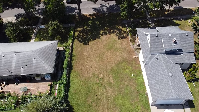 2271 Priscilla St, Saint Paul, MN 55108