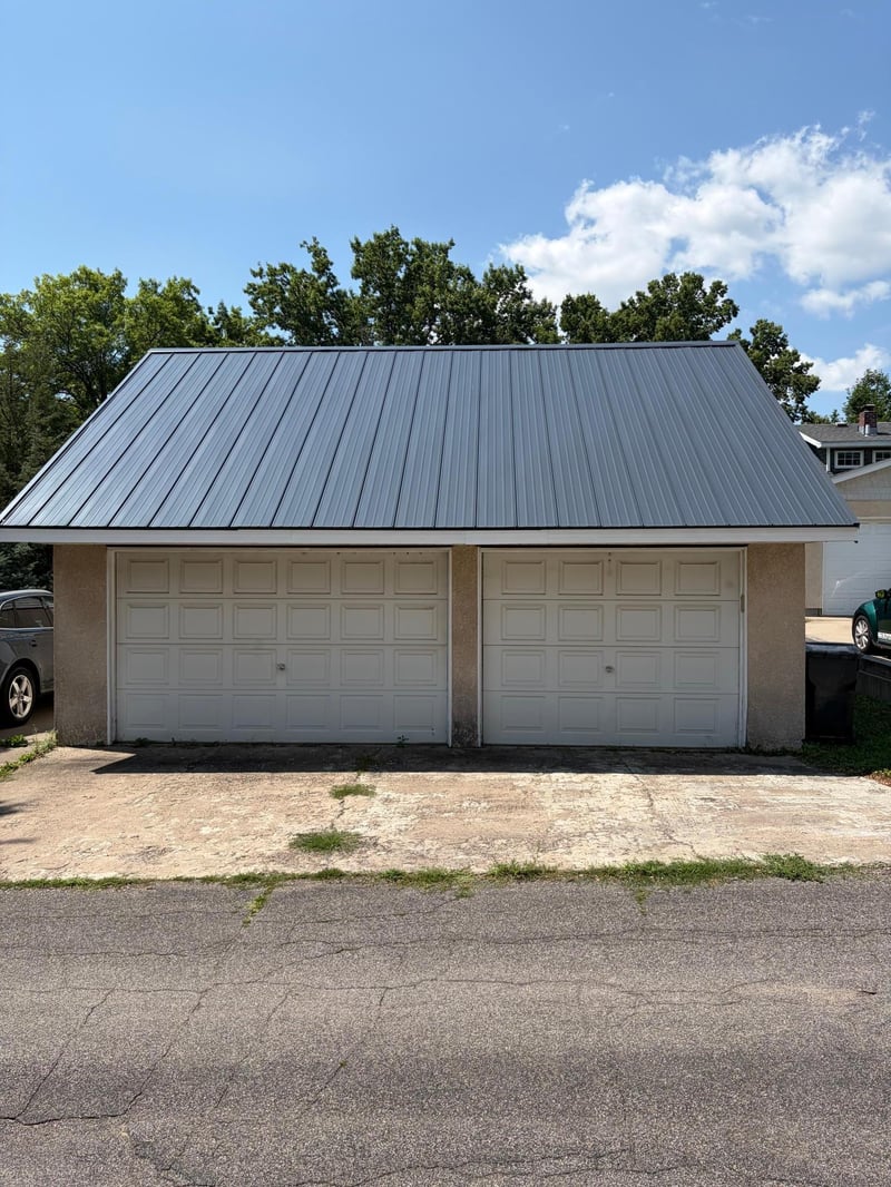 2271 Priscilla St, Saint Paul, MN 55108