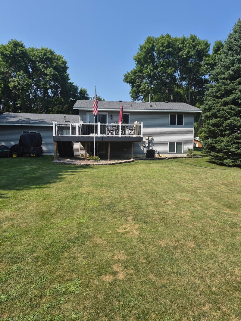 2213 20th Ave SW, Willmar, MN 56201