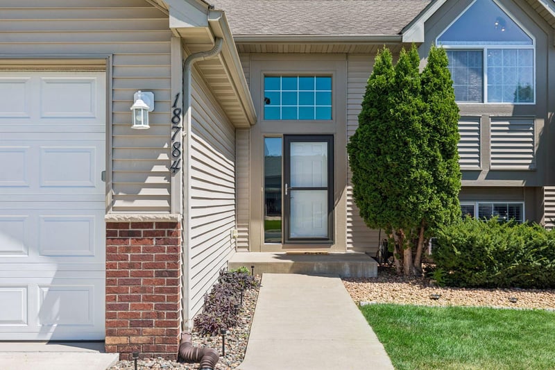 18784 Dupont Way, Farmington, MN 55024