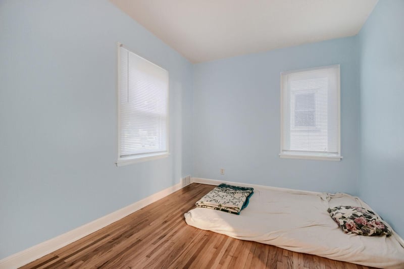 2002 Bush Ave E, Saint Paul, MN 55119