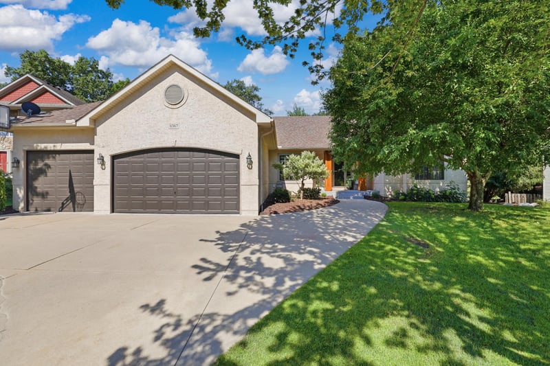 8367 153rd Pl, Savage, MN 55378