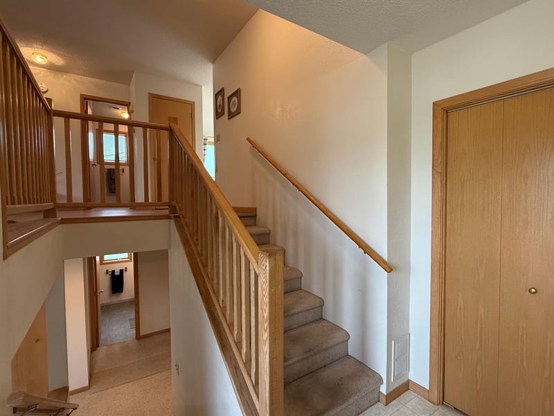 215 Gould Ave NE, Bemidji, MN 56601