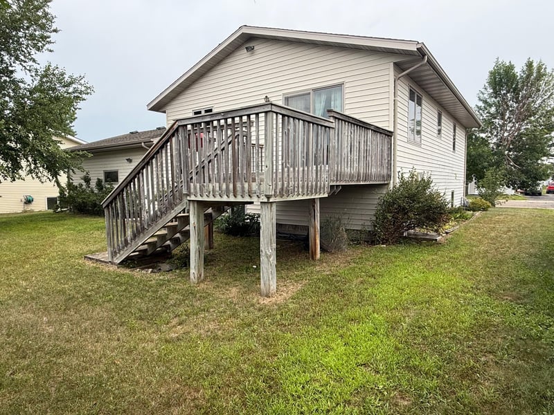 215 Gould Ave NE, Bemidji, MN 56601