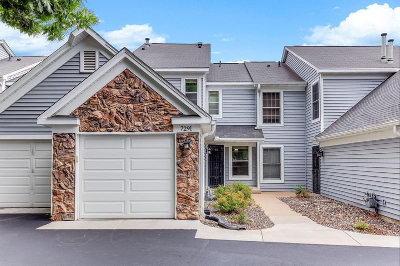 7291 Penny Hill Rd, Eden Prairie, MN 55346