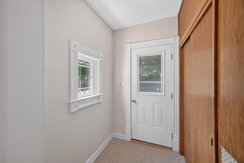 313 Chatfield Ave NW, Preston, MN 55965