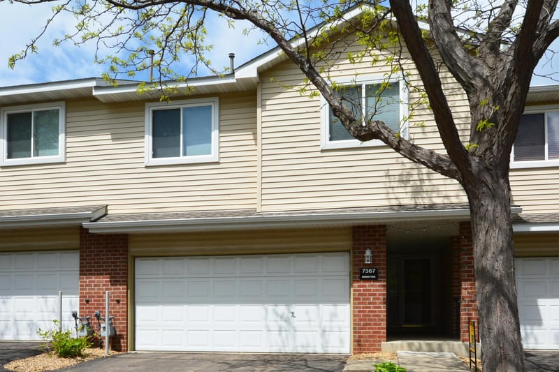 7367 Braden Trl, Inver Grove Heights, MN 55076