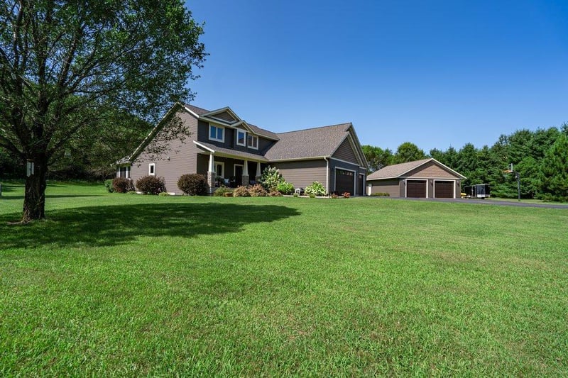 E8270 660th Ave, Elk Mound, WI 54739