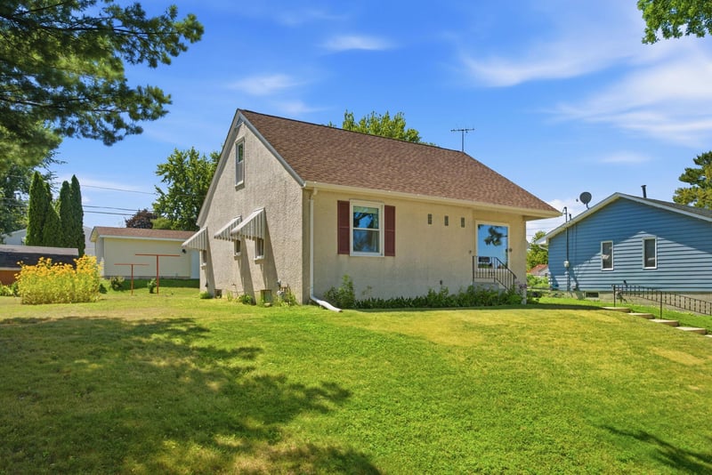 1846 Clear Ave, Saint Paul, MN 55119