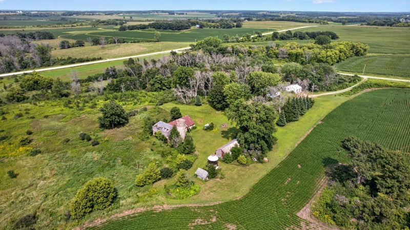 7131 115th Ave SW, Kasson, MN 55944