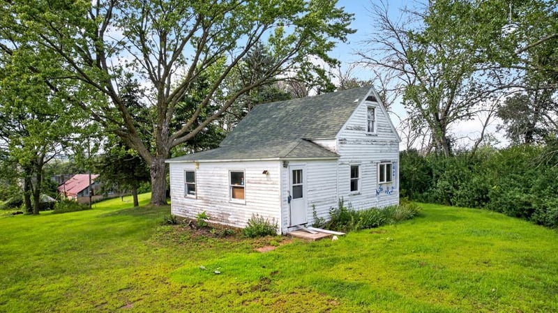 7131 115th Ave SW, Kasson, MN 55944
