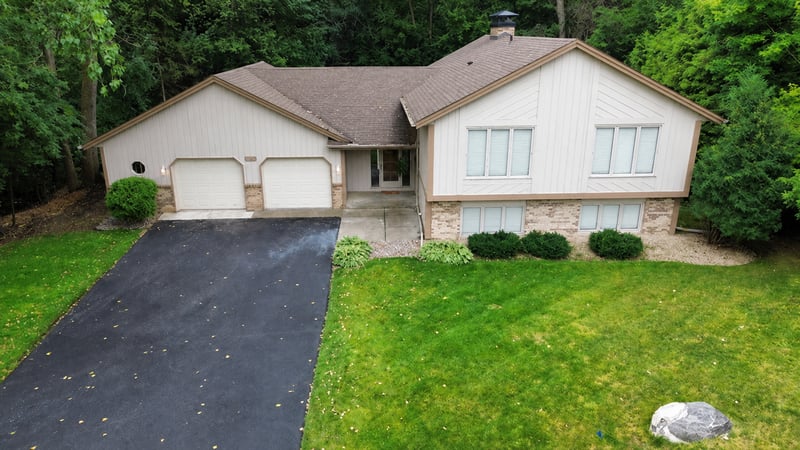 7390 130th St W, Apple Valley, MN 55124