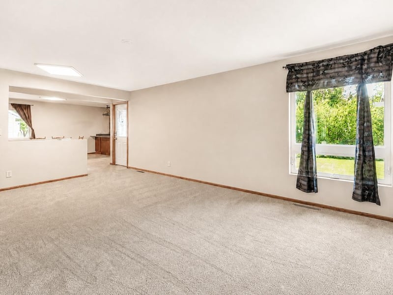 1413 Hemlock Ave, Owatonna, MN 55060