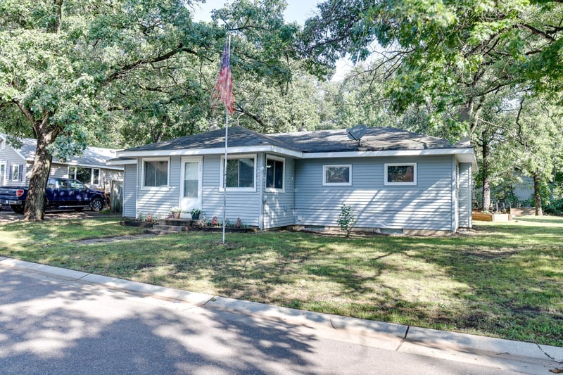 940 Nicollet Ave, Big Lake, MN 55309